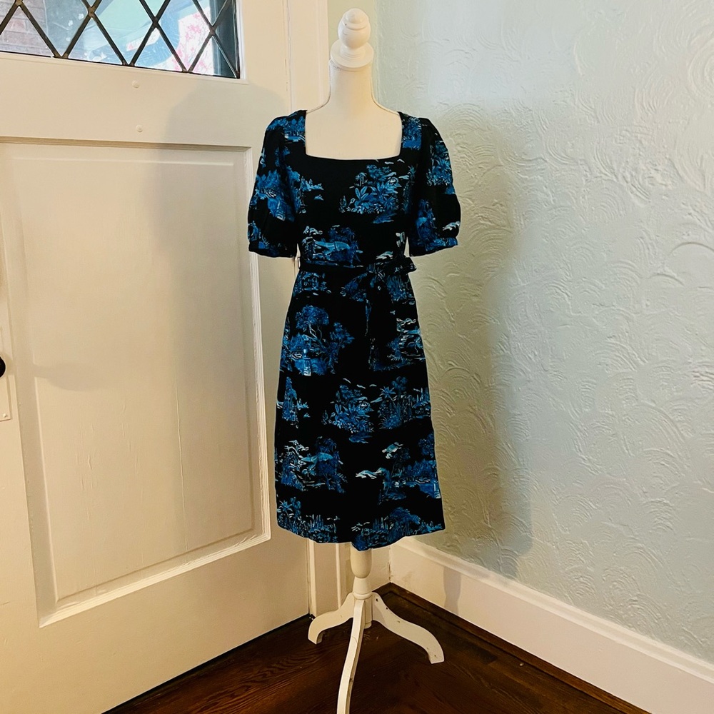 Ann Taylor Elegant Black and Blue Dress - Size 2